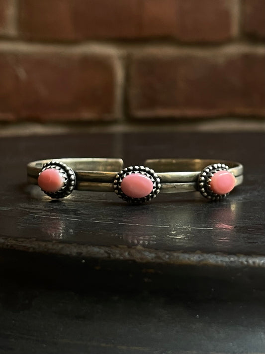 Pink Conch Cuff Bracelet | Three Stone Sterling Silver E683
