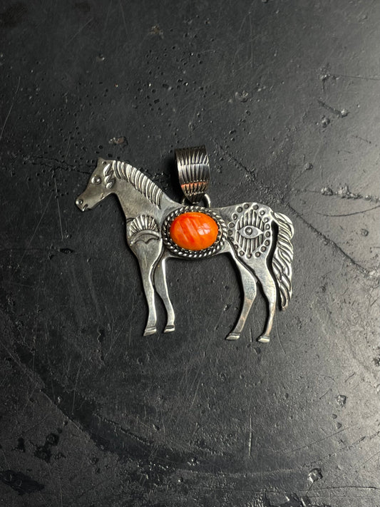 Spiny Oyster Horse Pendant | 925 Sterling Silver E264