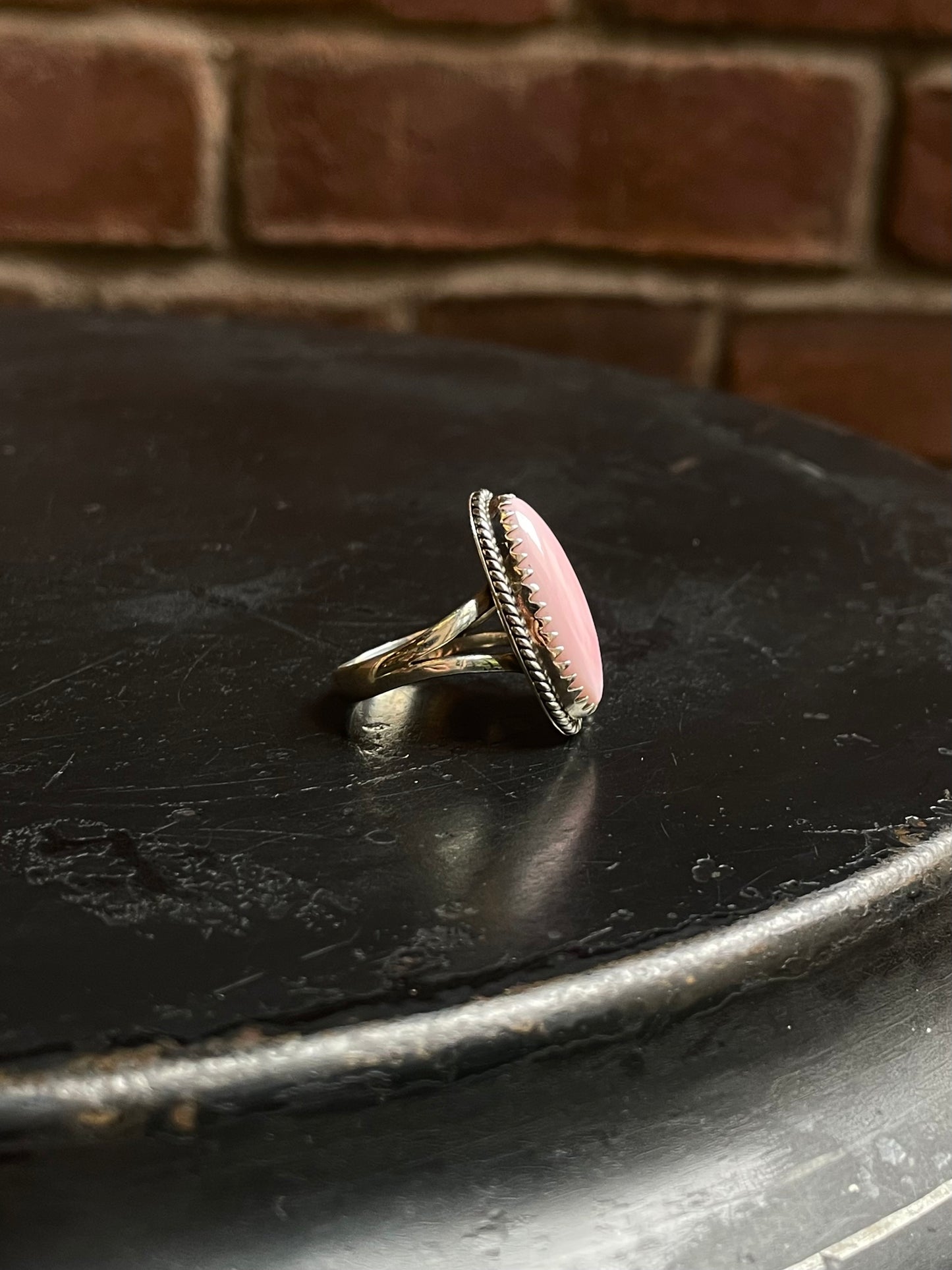 Pink Conch Oval Ring Size 9 | 925 Sterling Silver C938