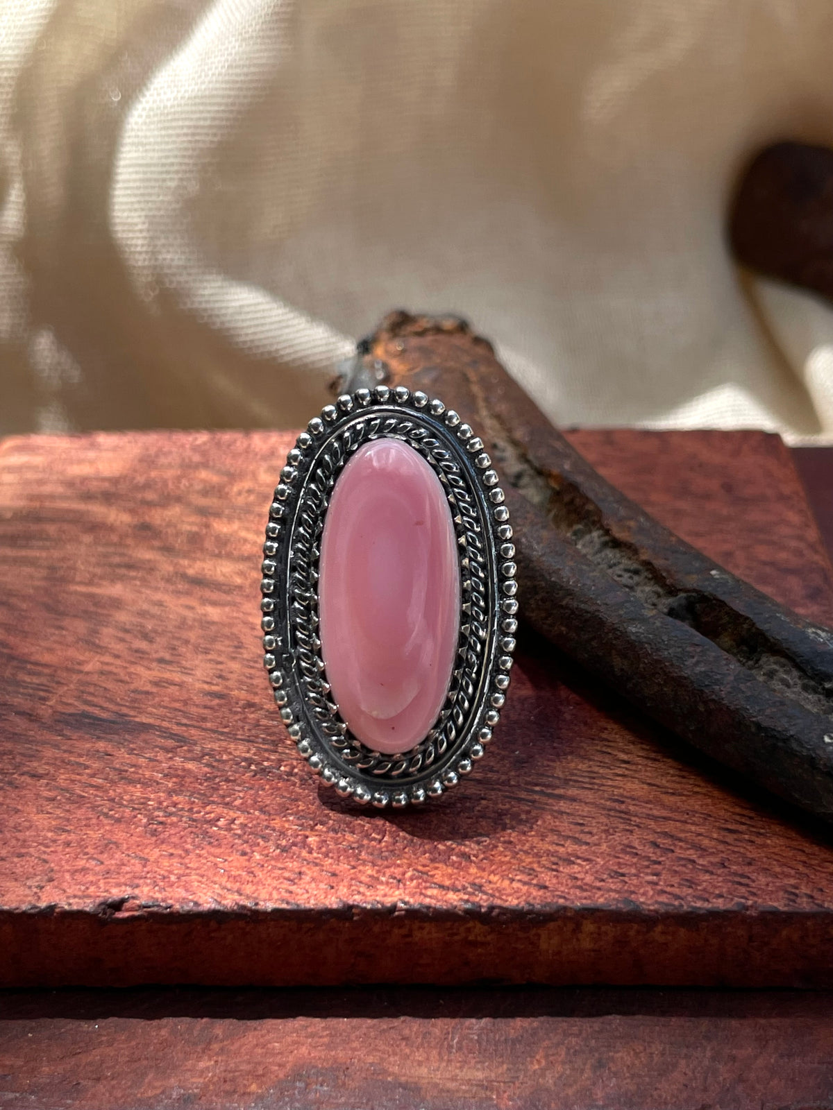 Pink Conch Oval Ring | Sterling Silver 925 | Size 6 C601