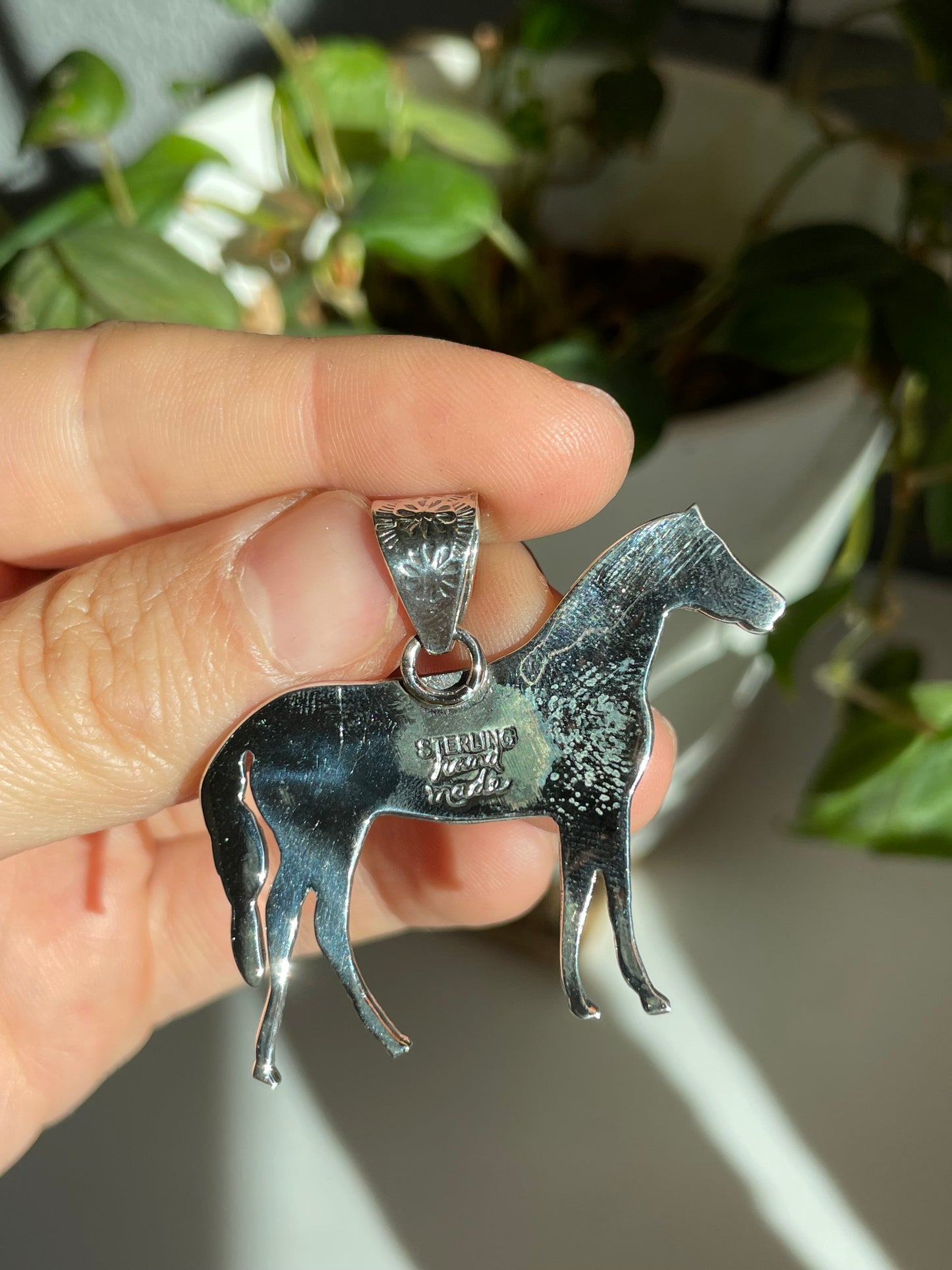 Pink Conch Horse Pendant | Sterling Silver 925 B792