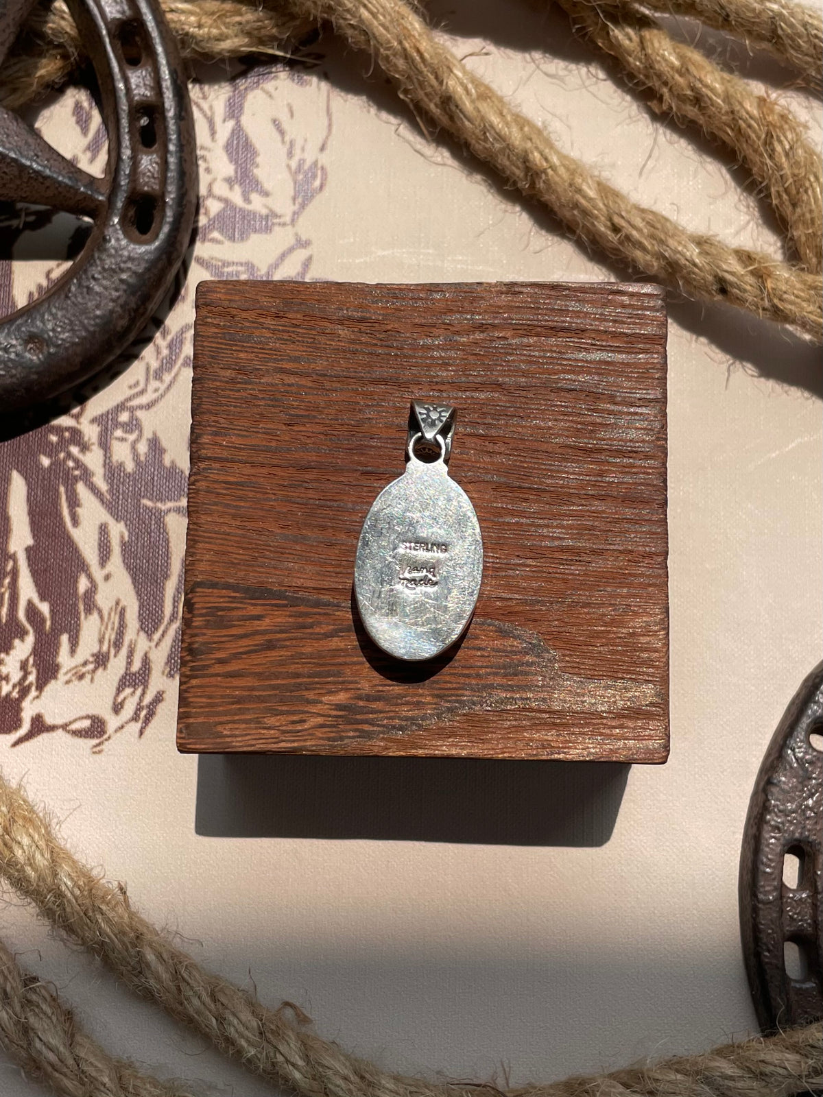 Wild Horse Oval Pendant | 925 Sterling Silver G701