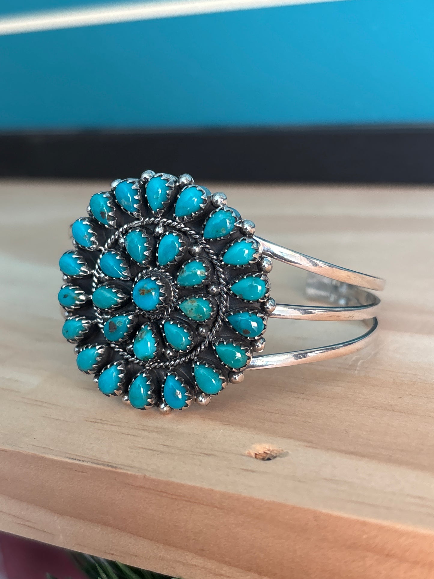 Kingman Turquoise Cluster Cuff Bracelet | 925 Sterling Silver