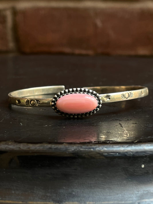 Pink Conch Cuff Bracelet | 925 Sterling Silver E969