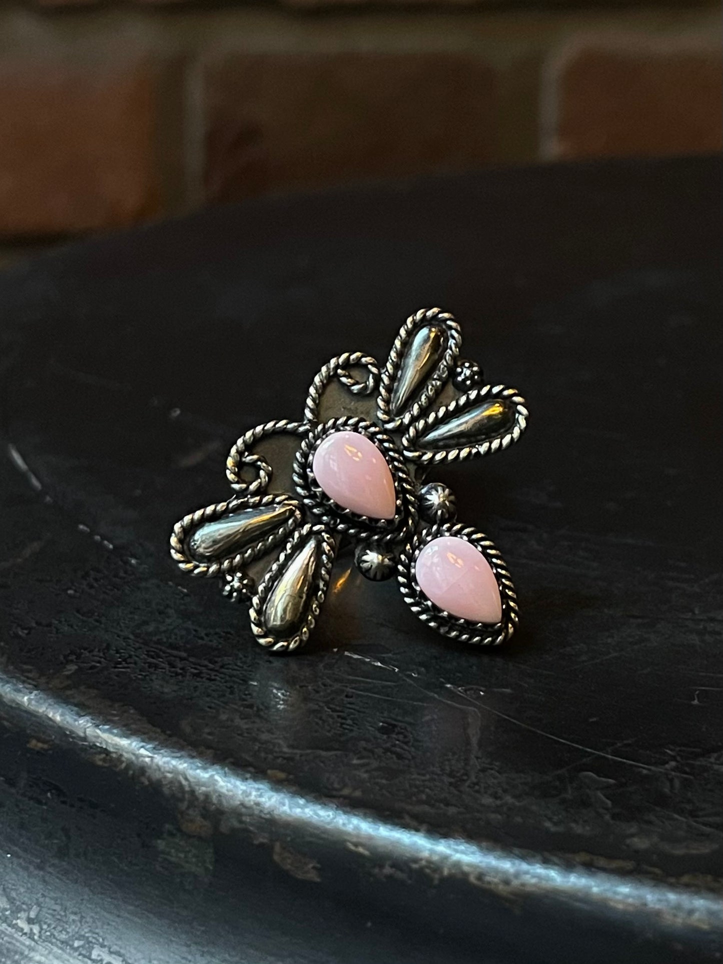 Pink Conch Dragonfly Ring | Sterling Silver | Size 8 | A049