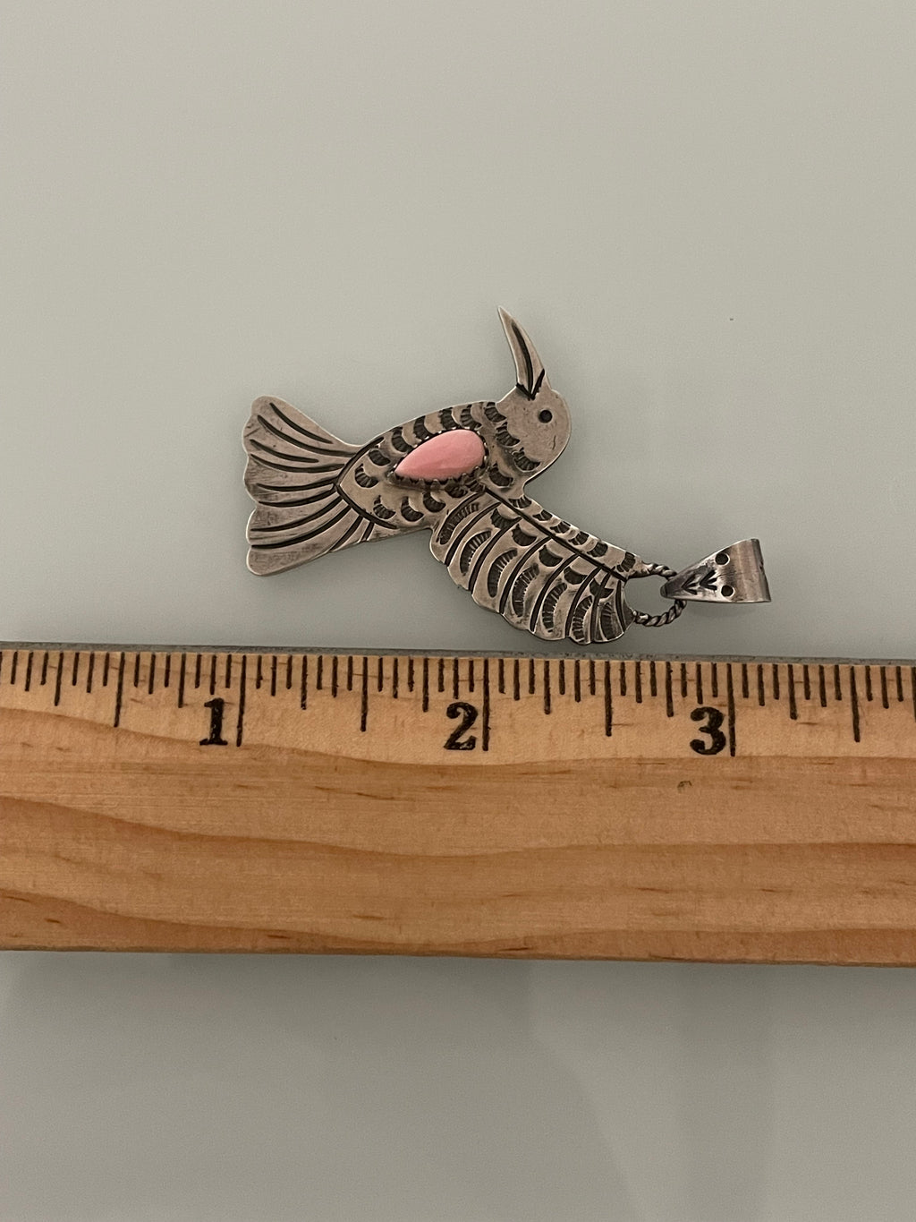 Pink Conch Hummingbird Pendant | 925 Sterling Silver C995