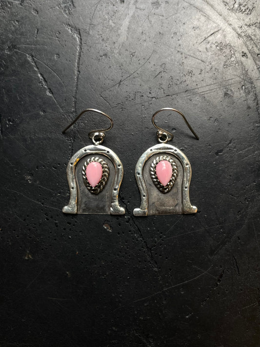 Pink Conch Dangle Earrings | 925 Sterling Silver C980