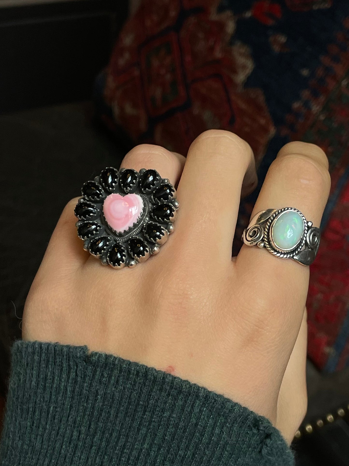 Pink Conch Heart & Black Onyx Cluster Ring | Sterling Silver | Size 7 G338
