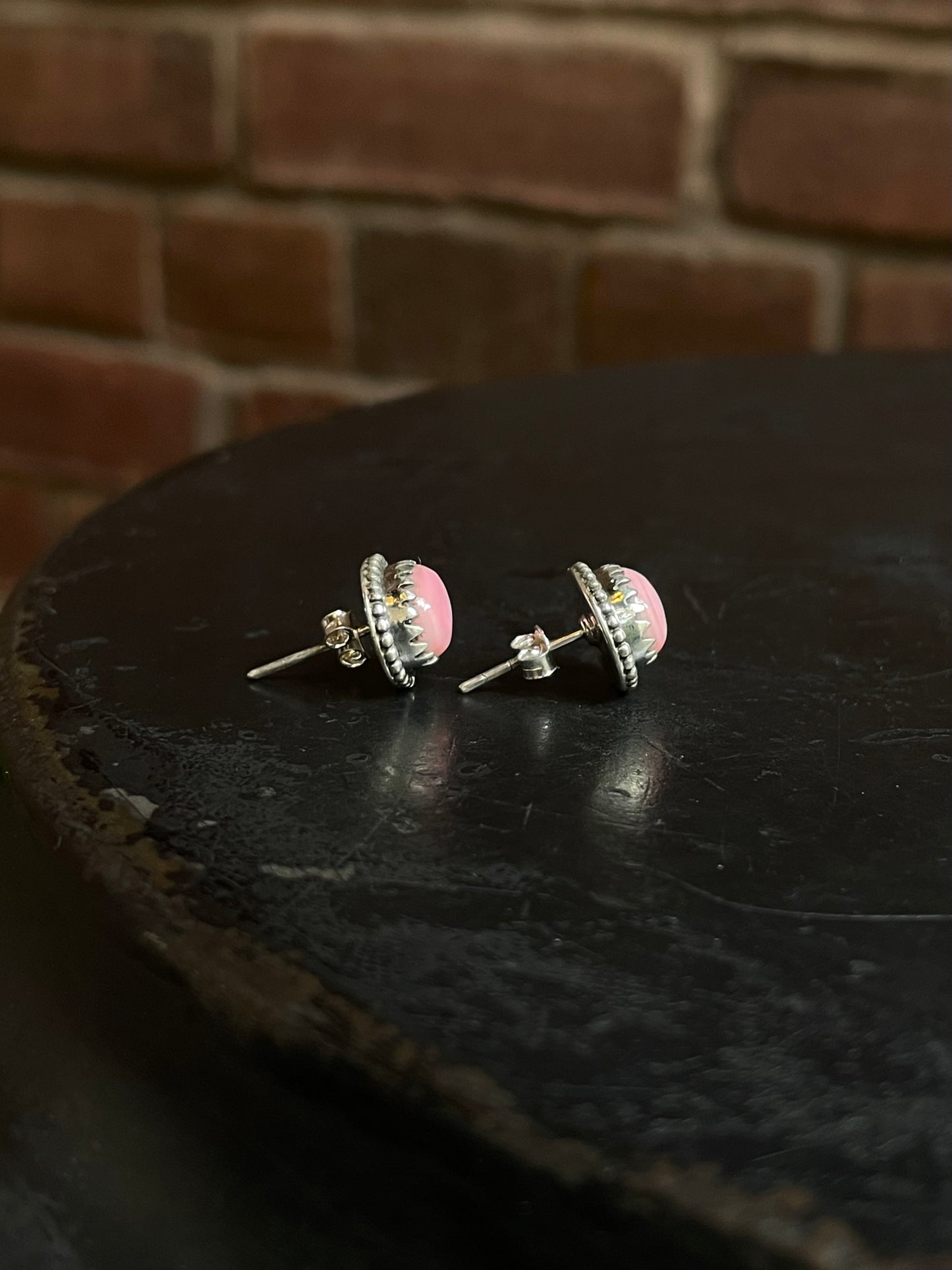 Pink Conch Stud Earrings | 925 Sterling Silver E791