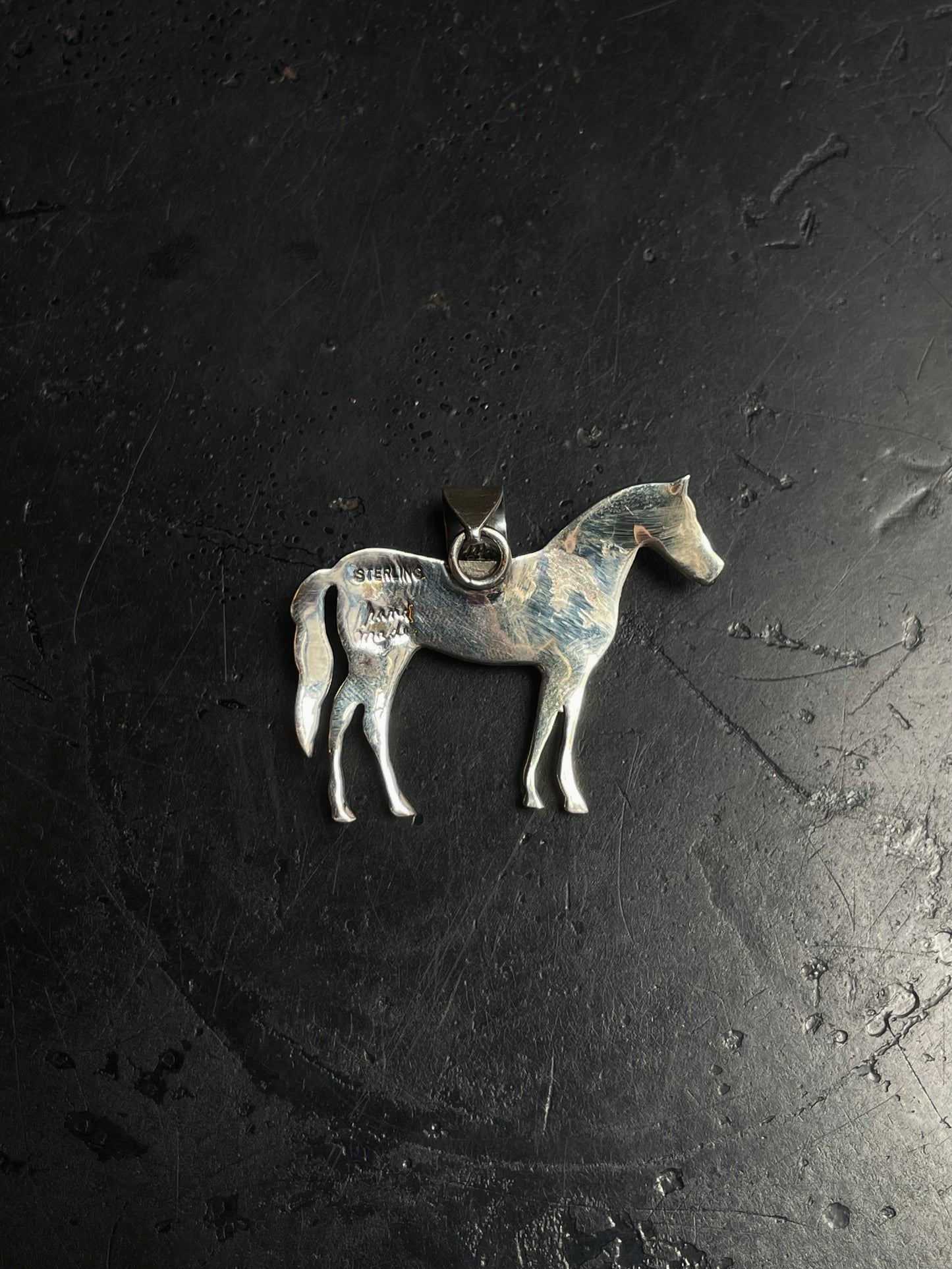 Pink Conch Horse Pendant | 925 Sterling Silver E263