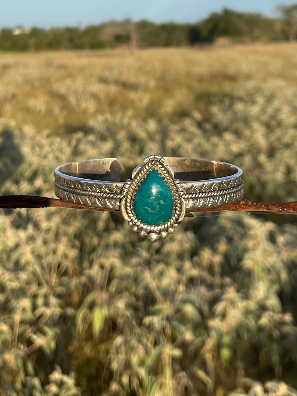 Turquoise Teardrop Cuff Bracelet | 925 Sterling Silver G741