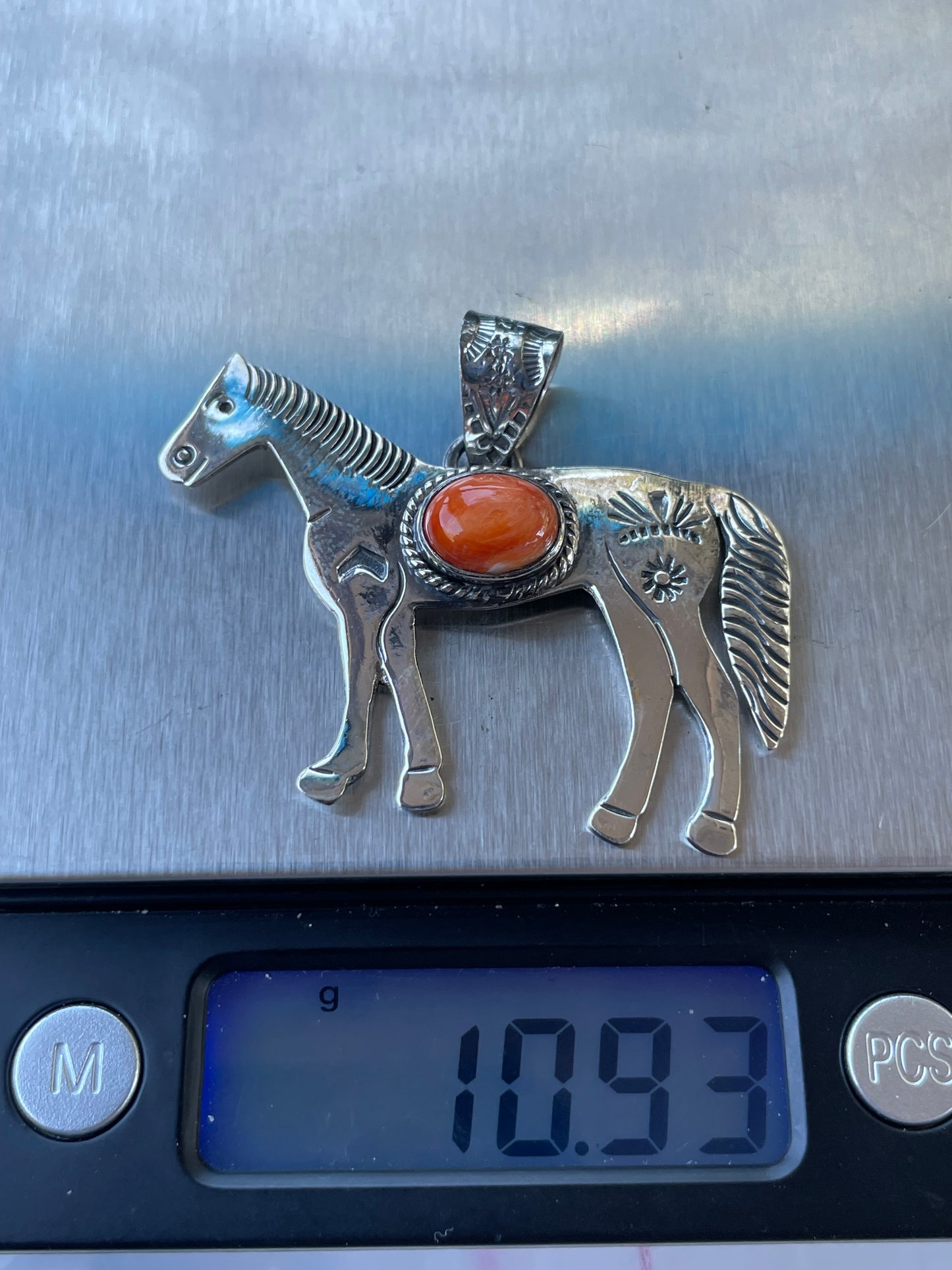 Spiny Oyster Horse Pendant | 925 Sterling Silver B915