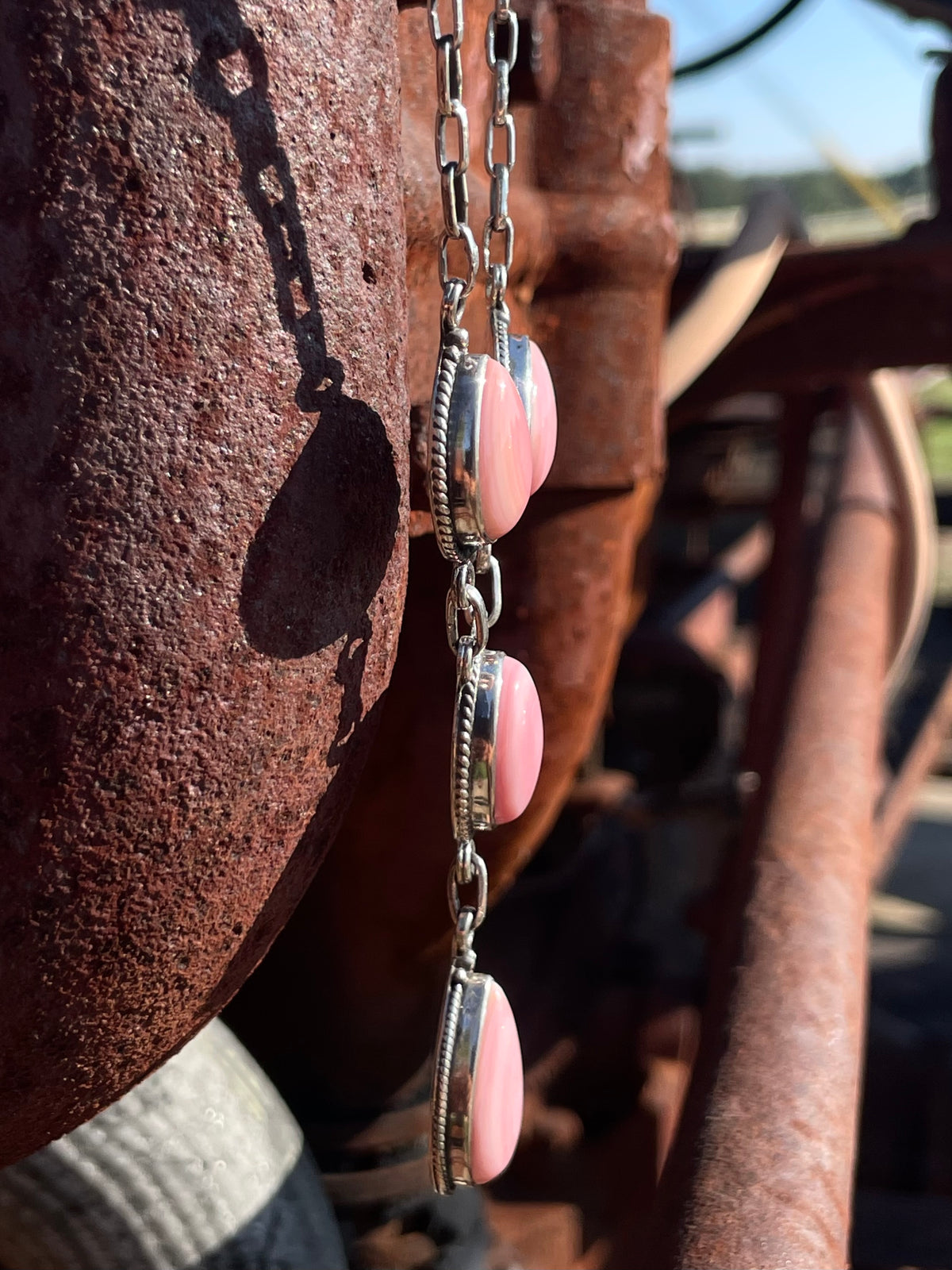 Pink Conch Lariat Necklace | Teardrop Station Drop | 925 Silver E584