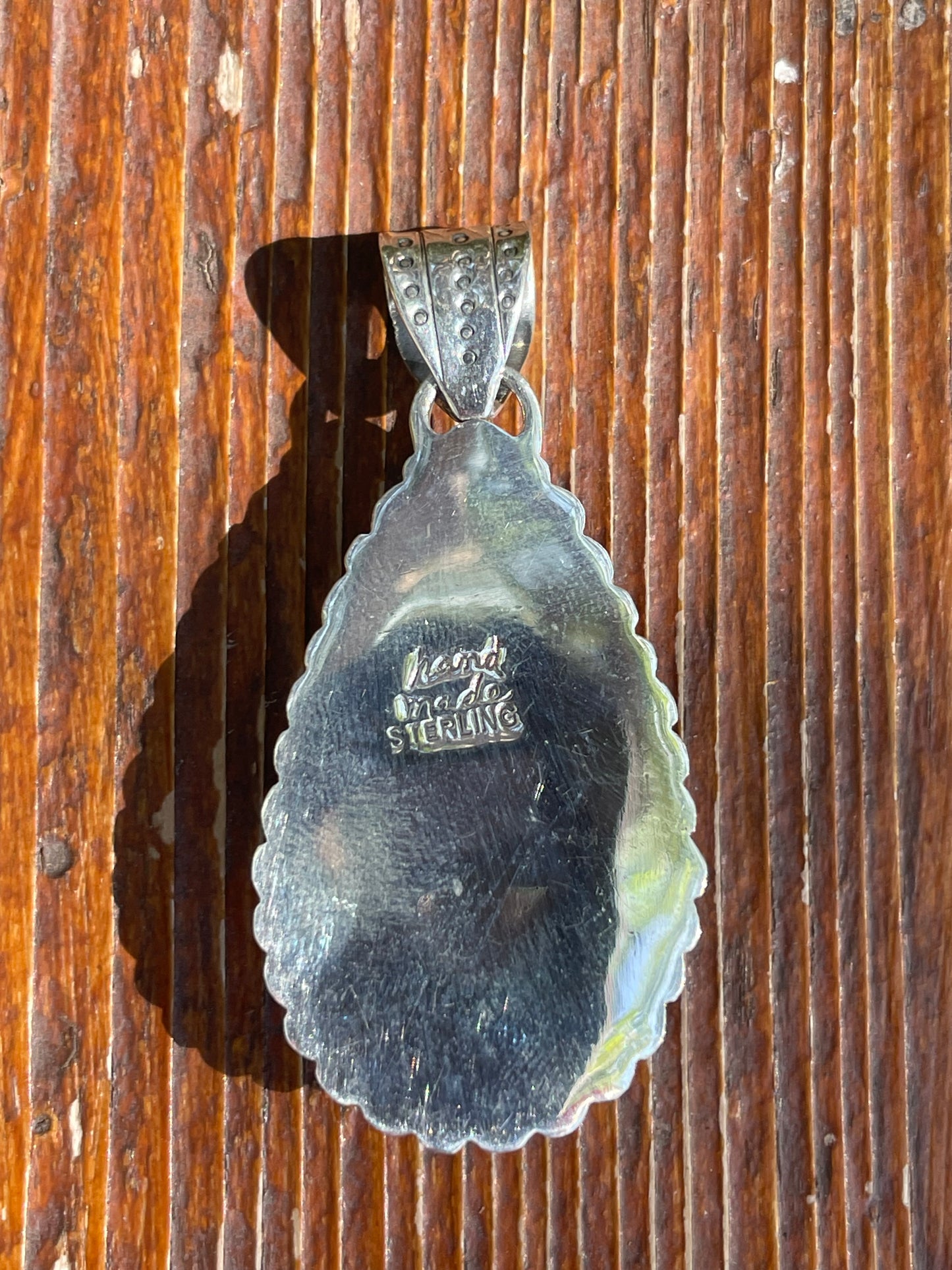 Pink Conch Tear Drop Pendant | Sterling Silver 925 B402