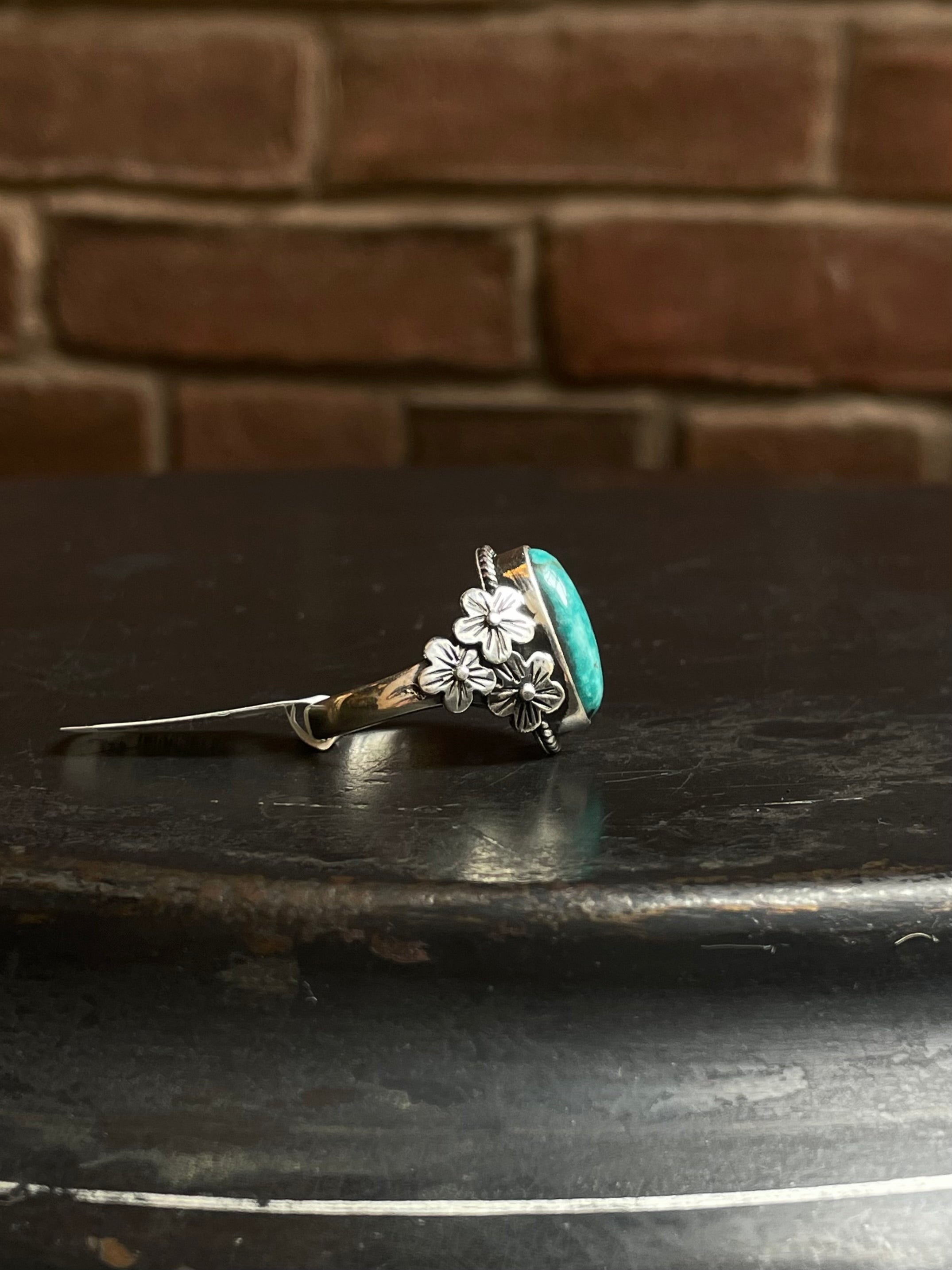 Kingman Turquoise Flower Ring | Sterling Silver | Size 9 | A023