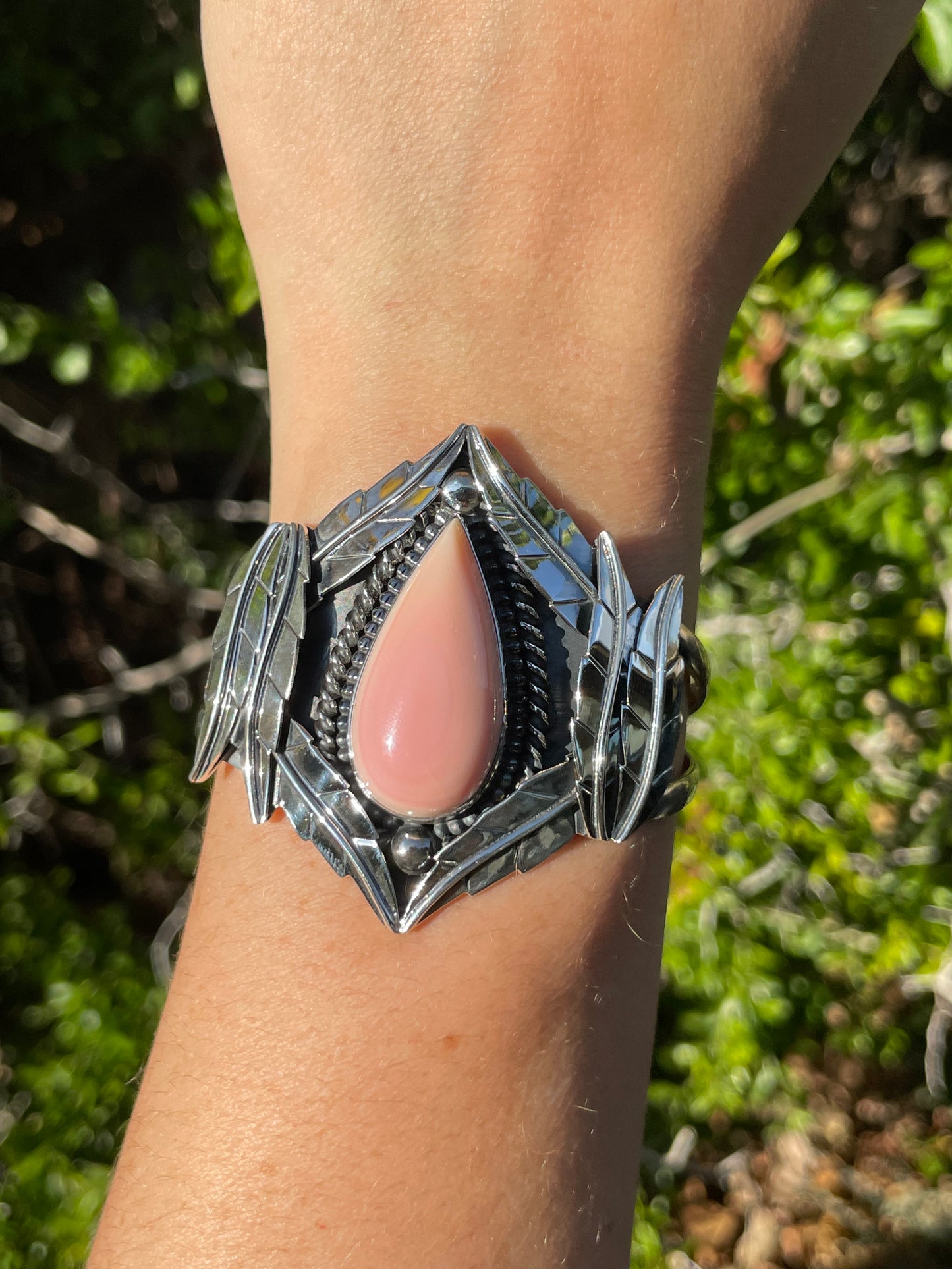 Pink Conch Multi Feather Cuff Bracelet | Sterling Silver 925 B725