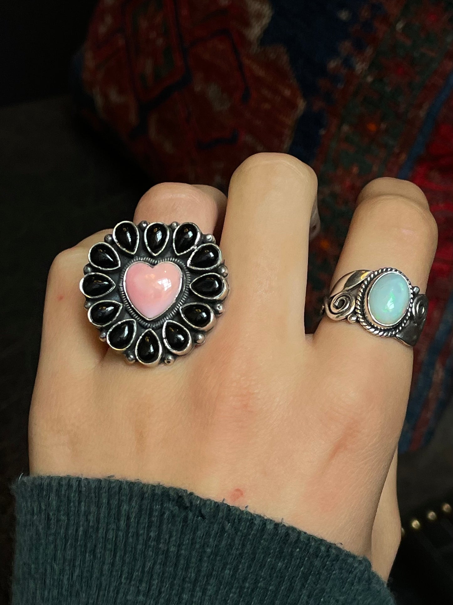 Pink Conch Heart & Black Onyx Cluster Ring | Sterling Silver | Size 6 G340