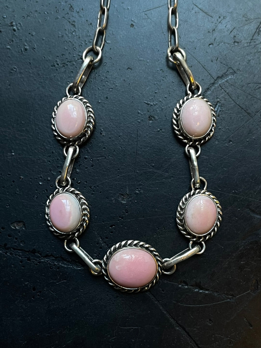 Pink Conch Necklace | Graduated Oval Stations | 925 Silver E583