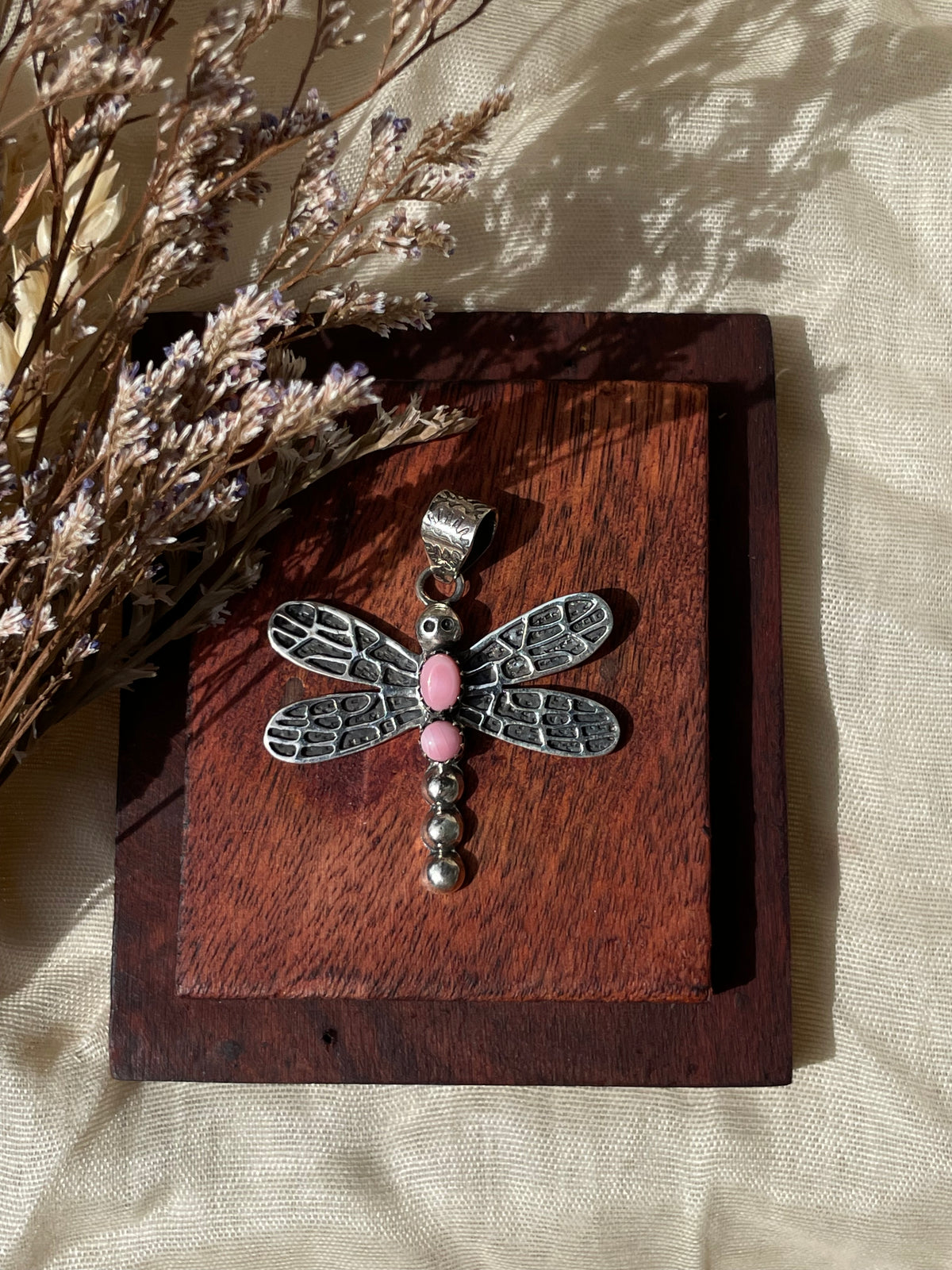 Pink Conch Dragonfly Pendant | 925 Sterling Silver E279