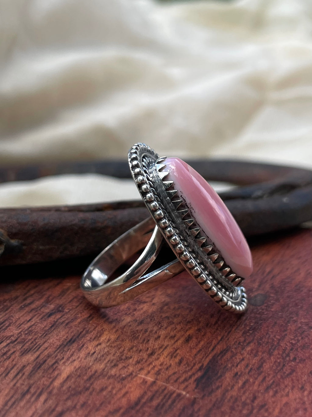 Pink Conch Oval Ring | Sterling Silver 925 | Size 6 C601