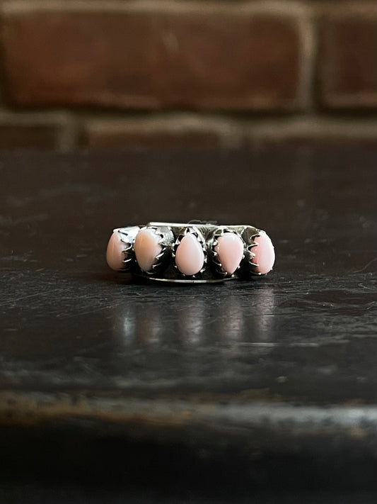 Pink Conch Ring | Sterling Silver | Size 7 | A317