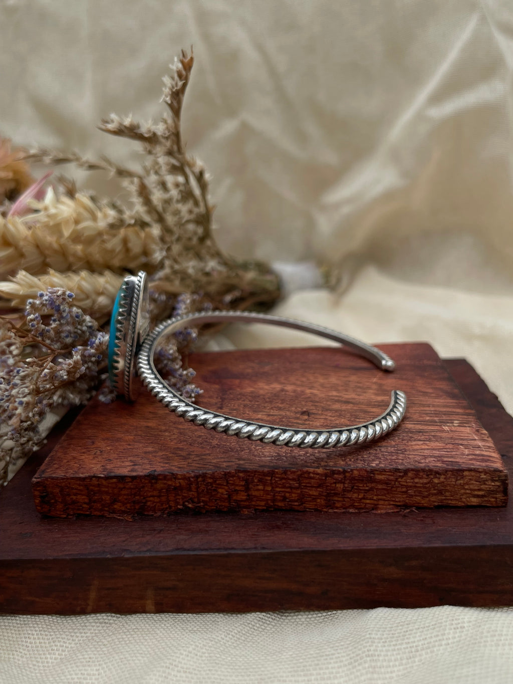 Turquoise Teardrop Cuff Bracelet | 925 Sterling Silver D271