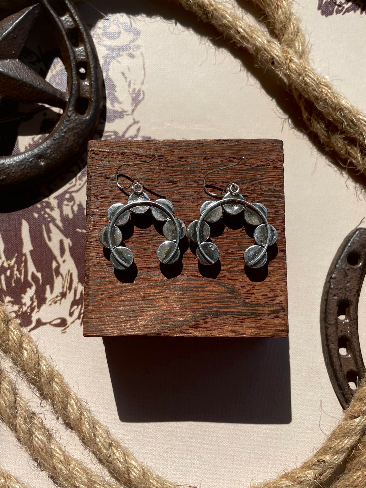 Spiny Oyster Cluster Dangle Earrings | 925 Sterling Silver G715