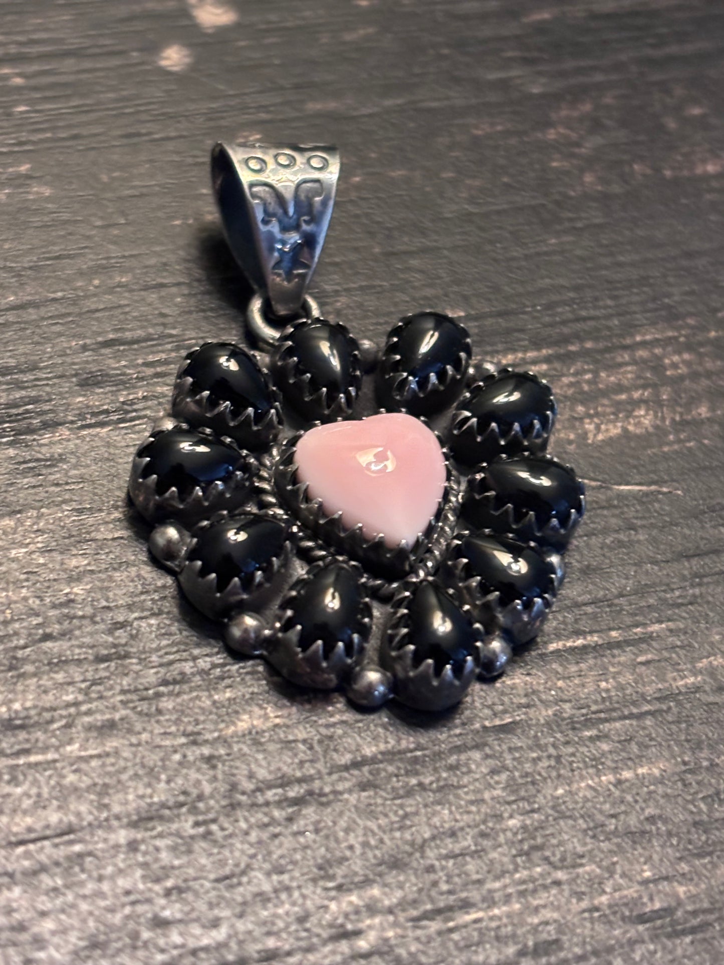 Pink Conch Black Onyx Heart Pendant | 925 Sterling Silver A097