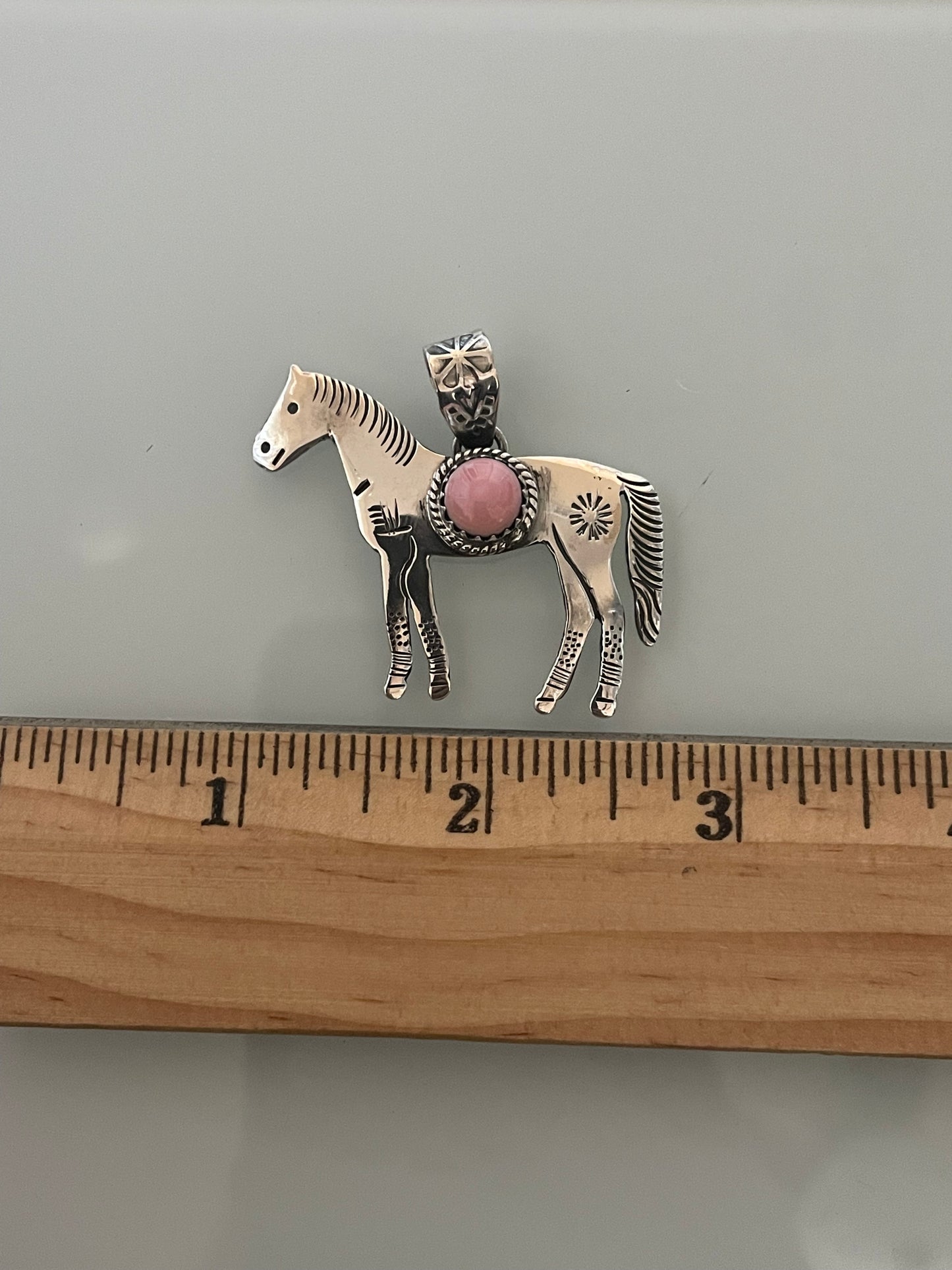 Pink Conch Horse Pendant | 925 Sterling Silver E254