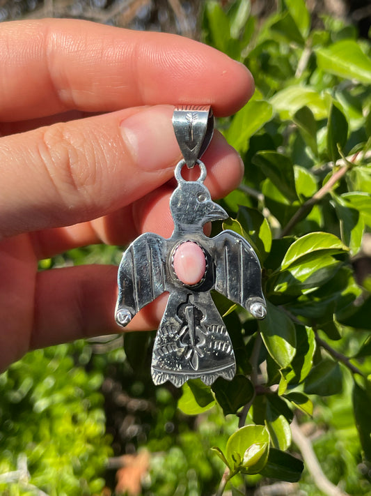 Pink Conch Thunderbird Pendant | Sterling Silver 925 B682