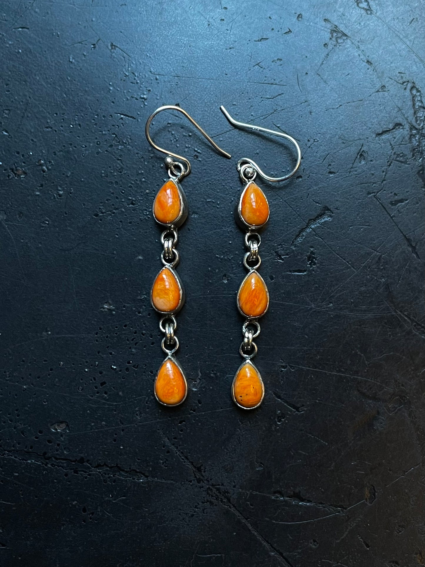 Spiny Oyster Dangle Earrings | 925 Sterling Silver E379