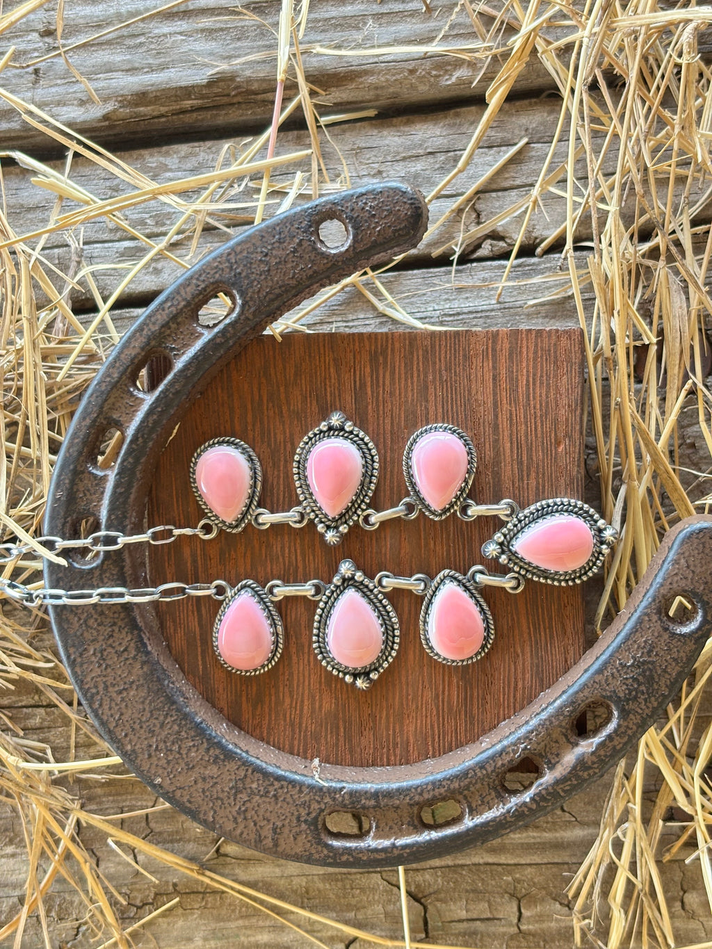 Pink Conch Teardrop Statement Necklace | 925 Sterling Silver Z23