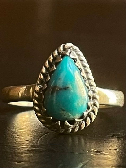 Kingman Turquoise Teardrop Ring | Sterling Silver | Size 6.75 G342