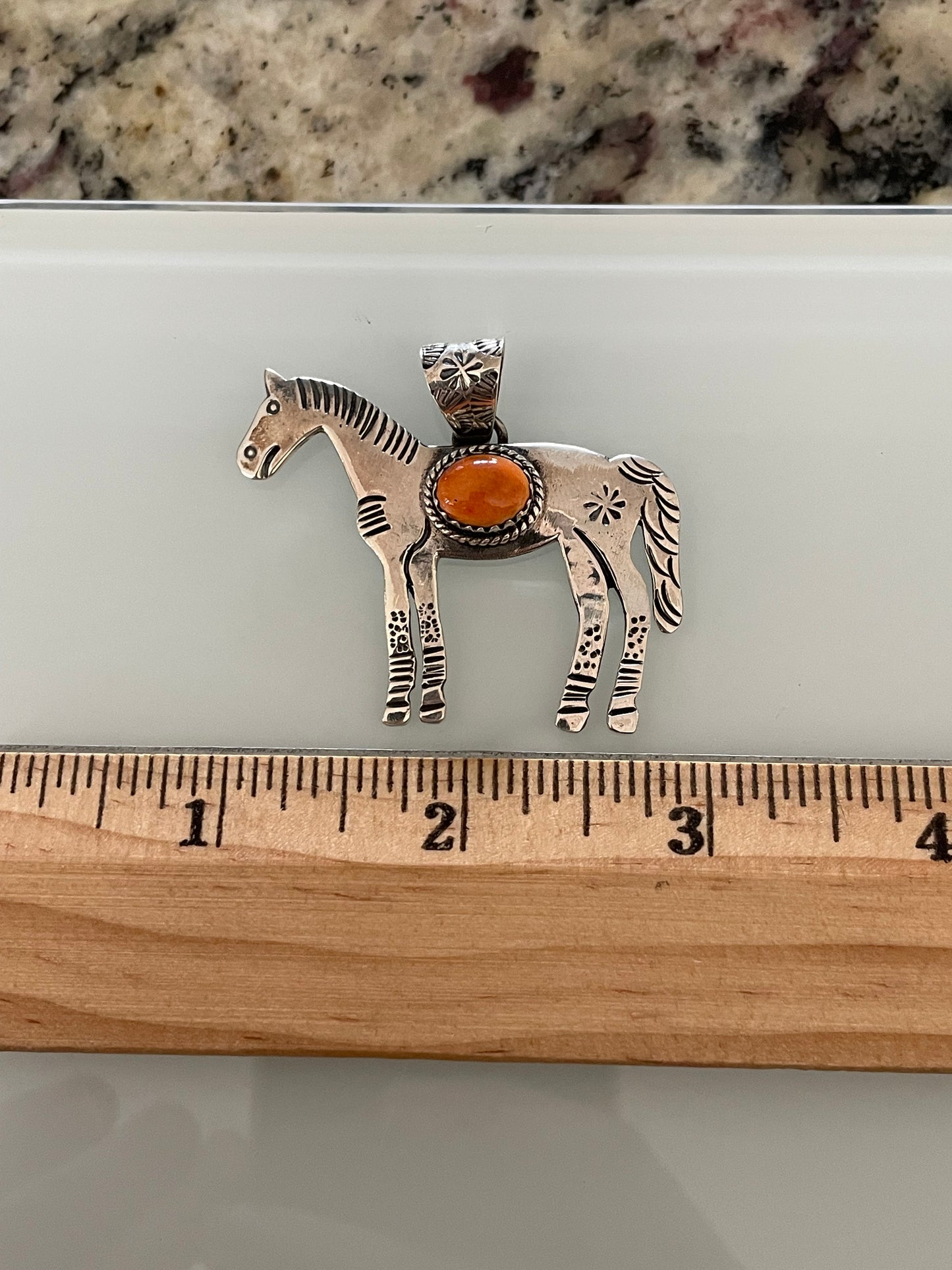 Spiny Oyster Horse Pendant | 925 Sterling Silver E268