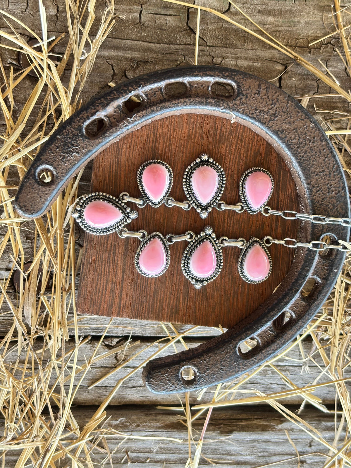 Pink Conch Teardrop Statement Necklace | 925 Sterling Silver Z23