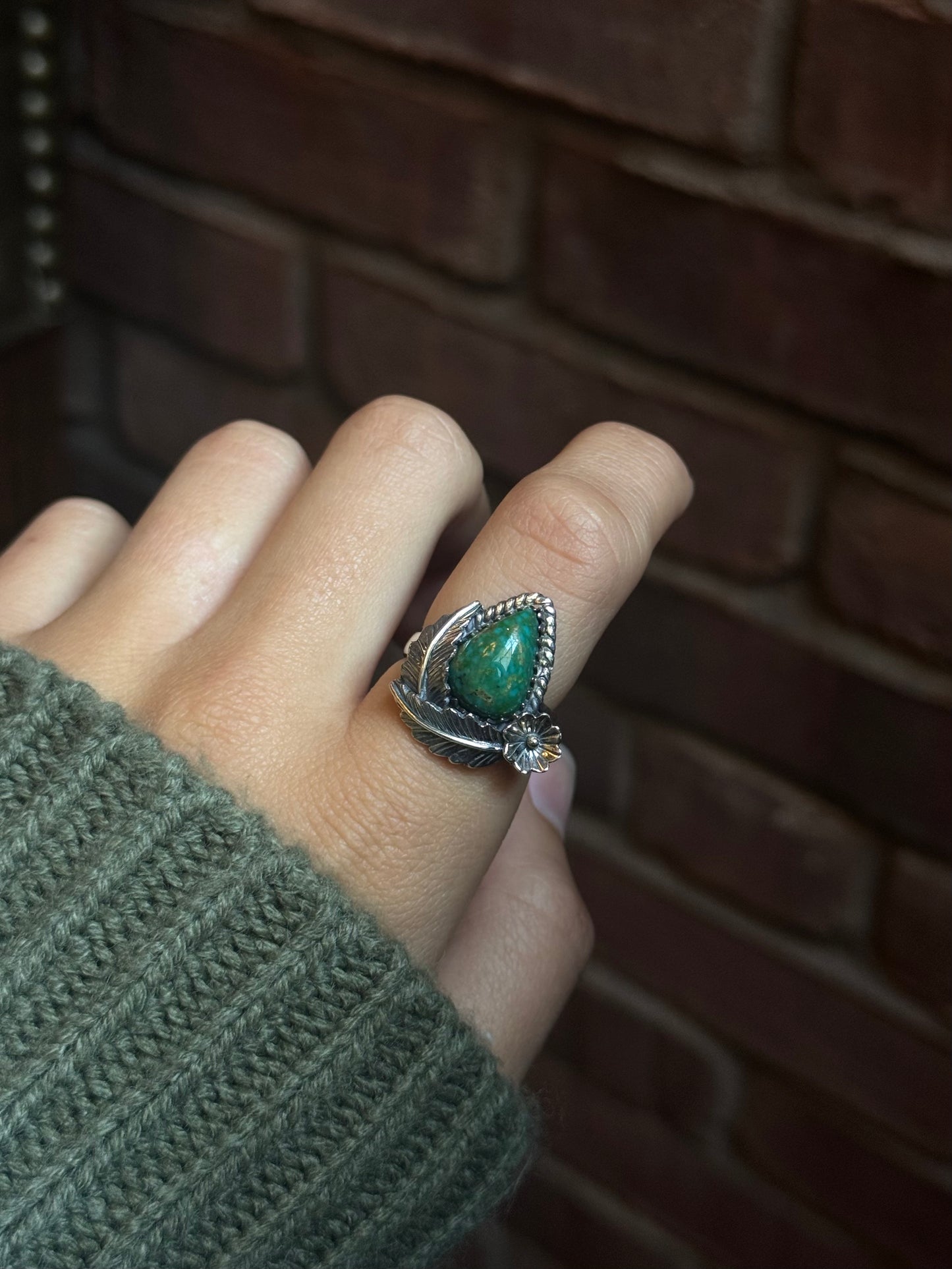 Turquoise Floral Ring Size 8.5 | 925 Sterling Silver C435