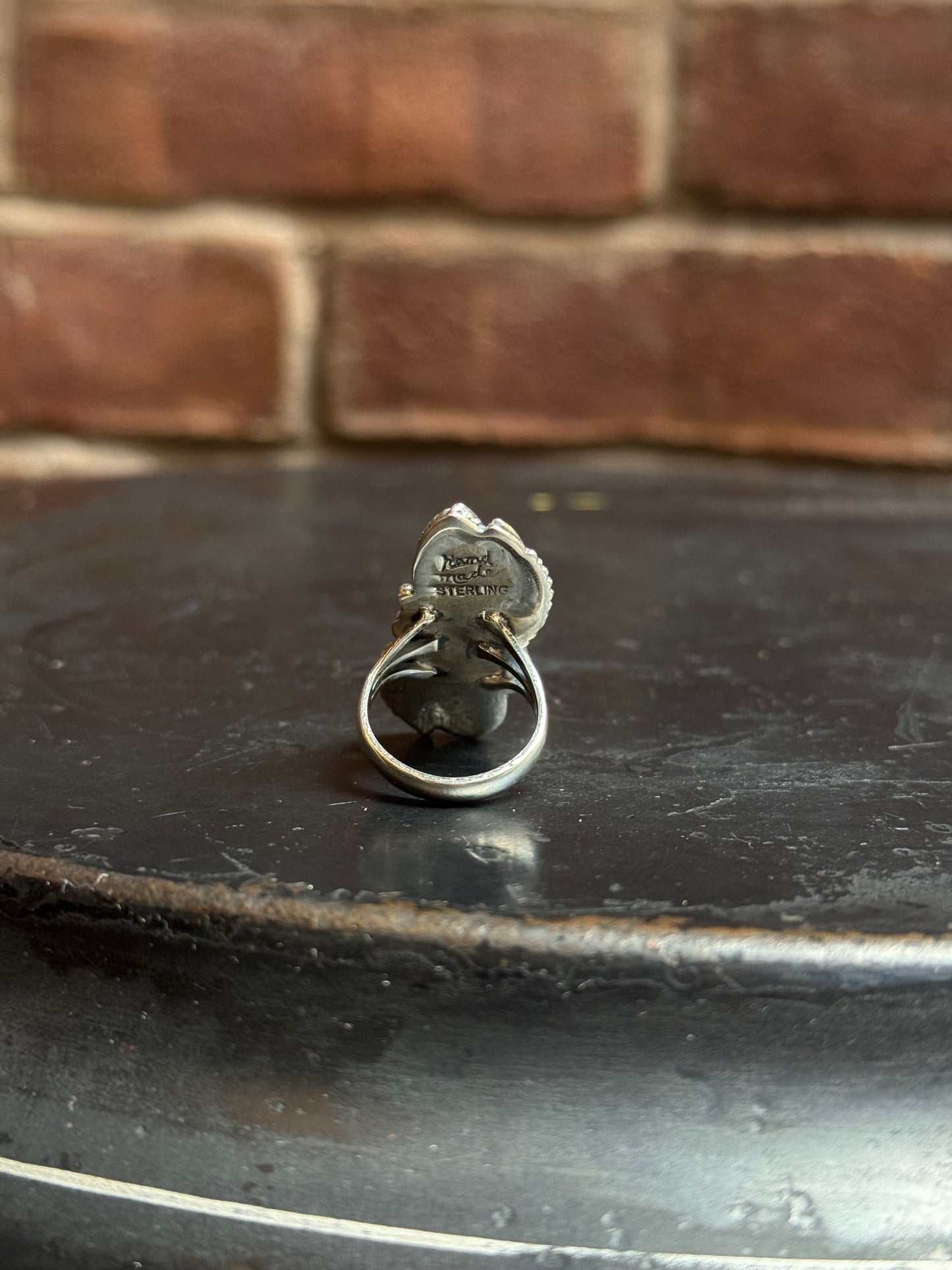 Spiny Oyster Feather Ring | 925 Sterling Silver | Size 6 C185
