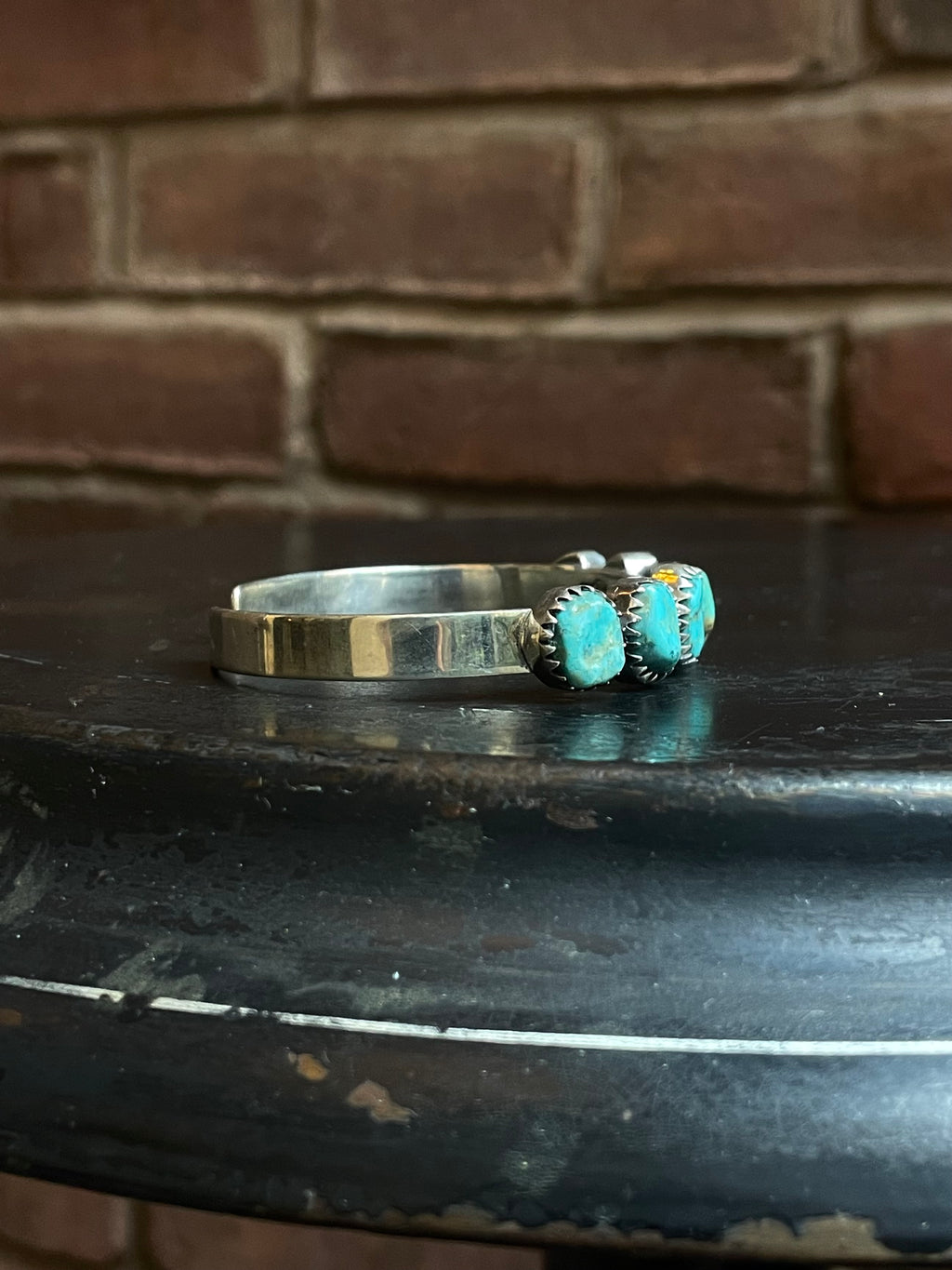 Kingman Turquoise Cuff | Mixed Shape Row | 925 Silver E539