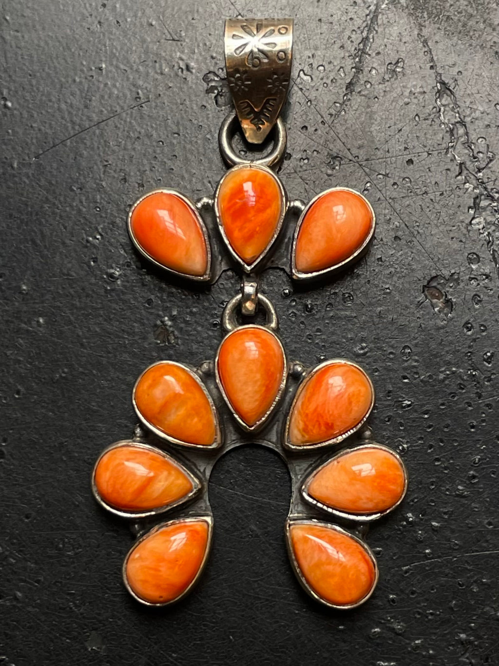 Spiny Oyster Naja Pendant | 925 Sterling Silver G241