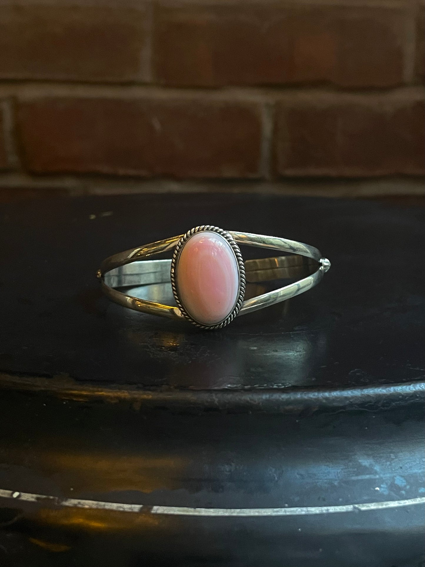 Pink Conch Cuff Bracelet | 925 Sterling Silver C902