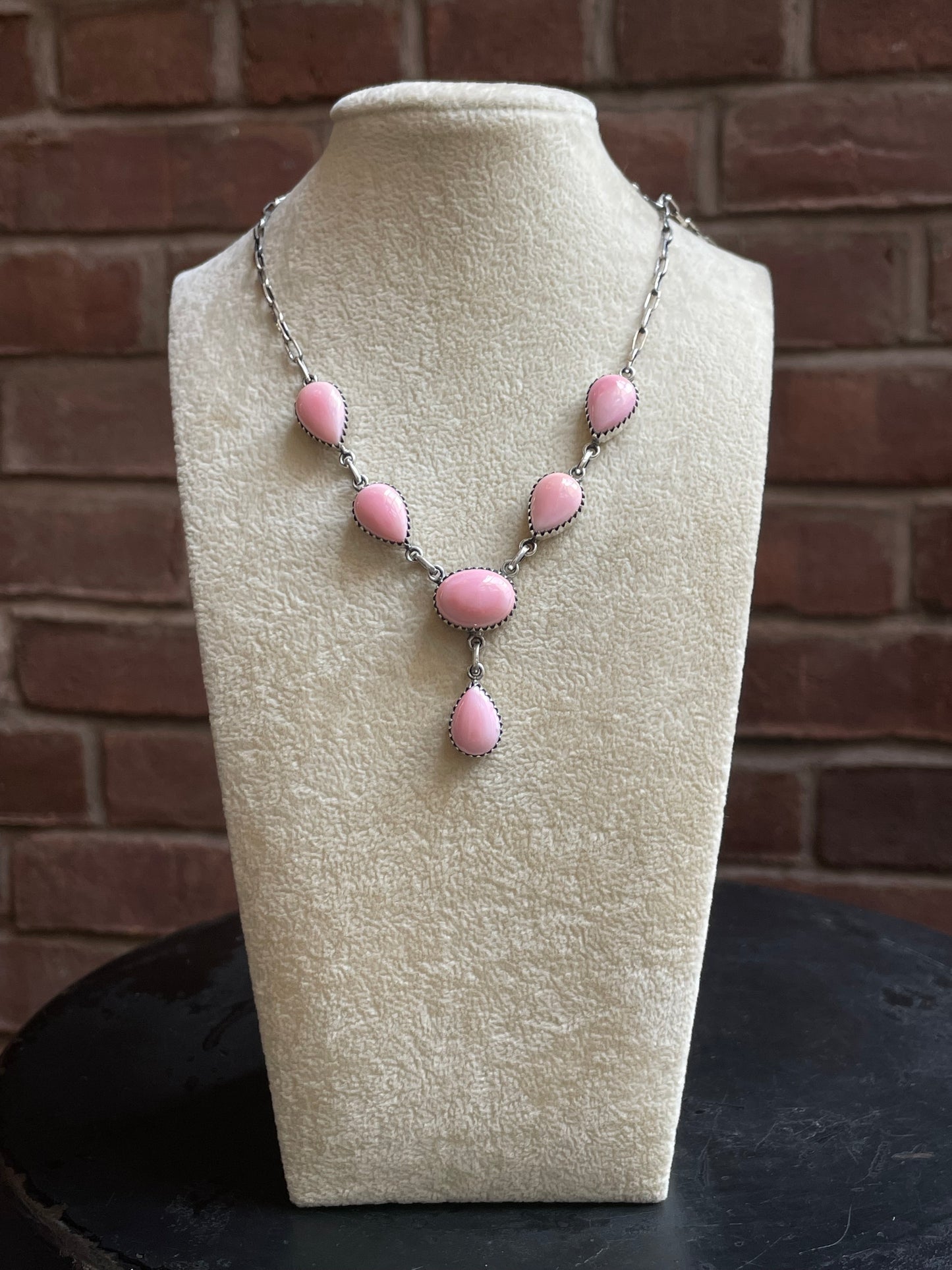 Pink Conch Lariat Necklace | Teardrop Station Drop | 925 Silver E554