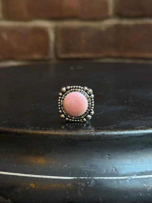 Pink Conch Ring | Sterling Silver | Size 7 | C167