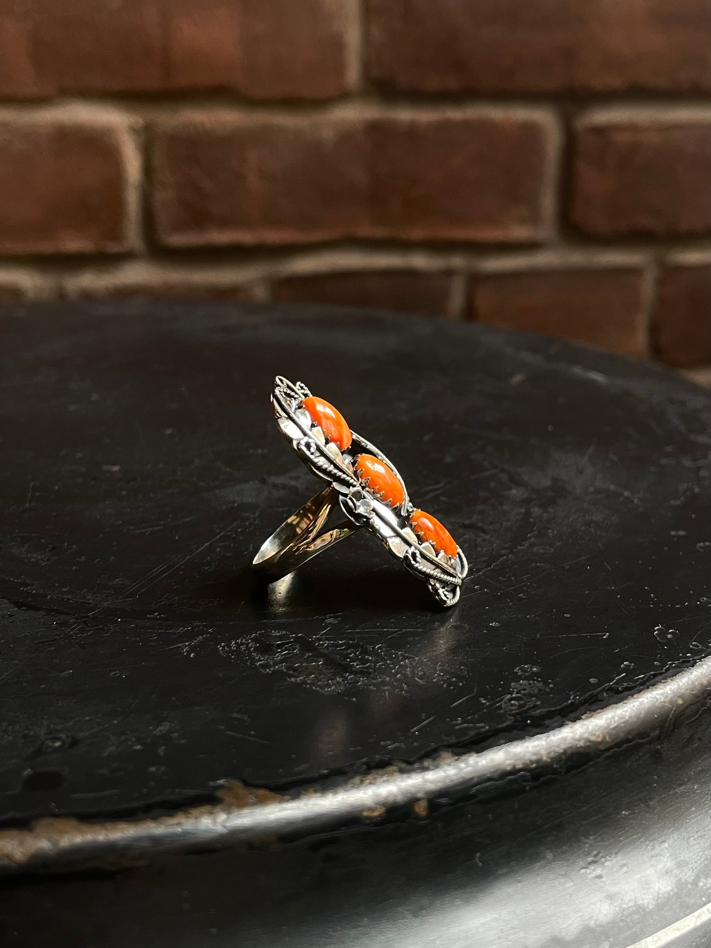 Spiny Oyster Feather Ring Size 8.5 | 925 Sterling Silver C951