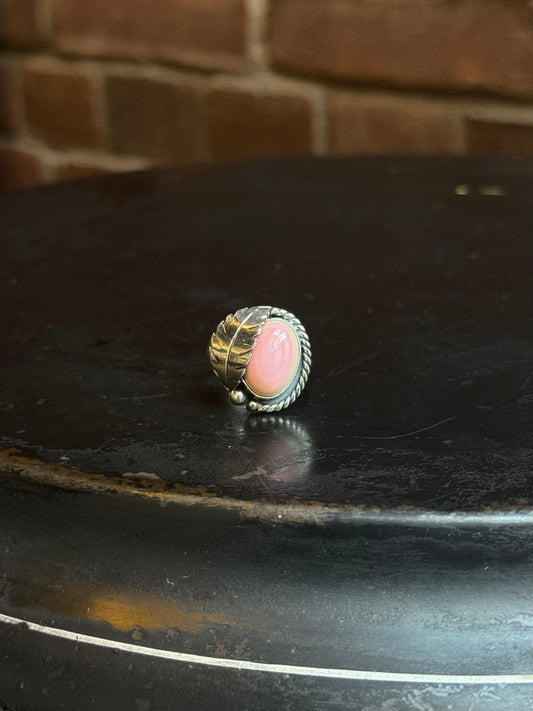 Pink Conch Leaf Ring | 925 Sterling Silver | Size 8 C254