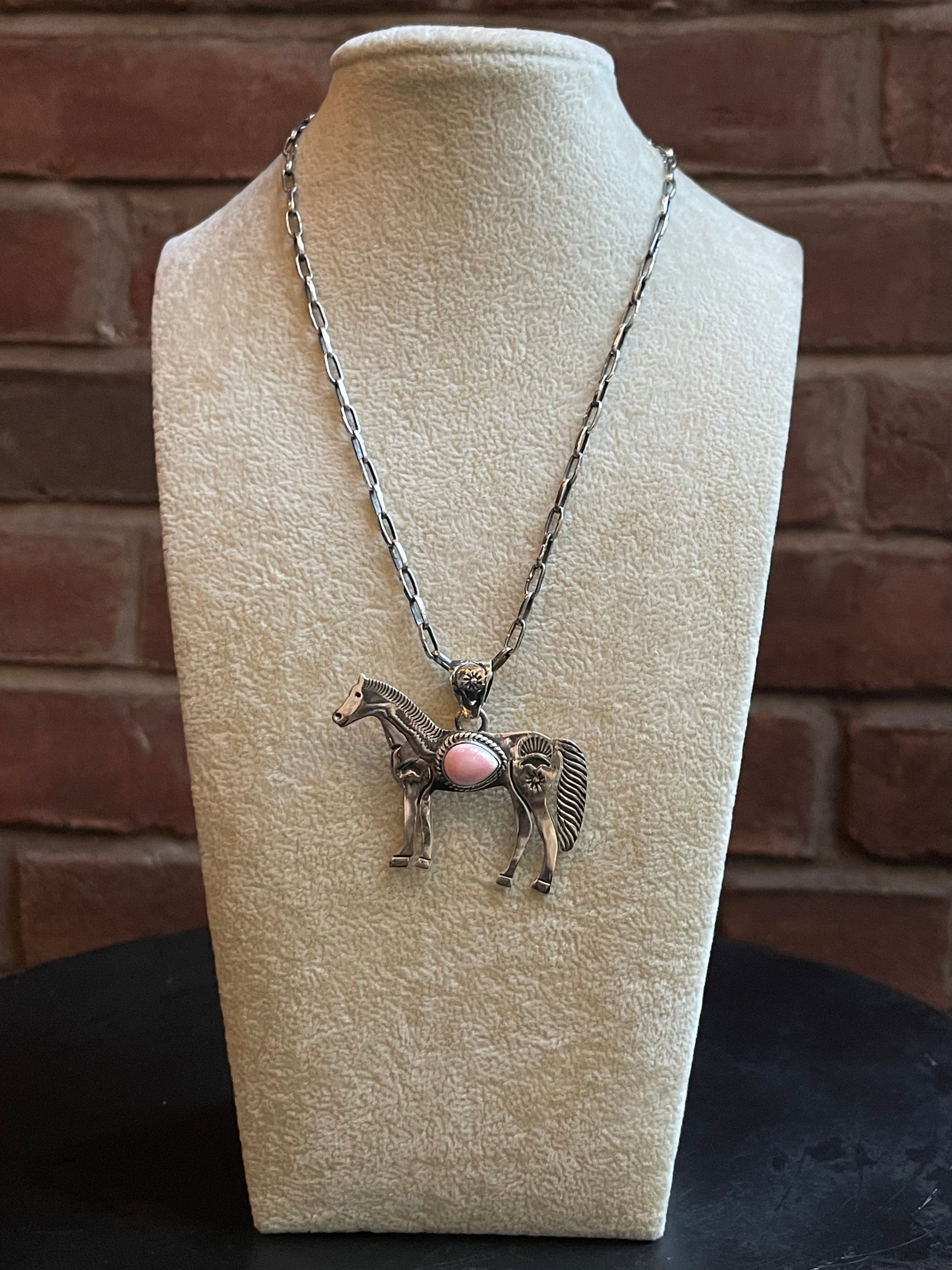 Pink Conch Horse Pendant | 925 Sterling Silver E253