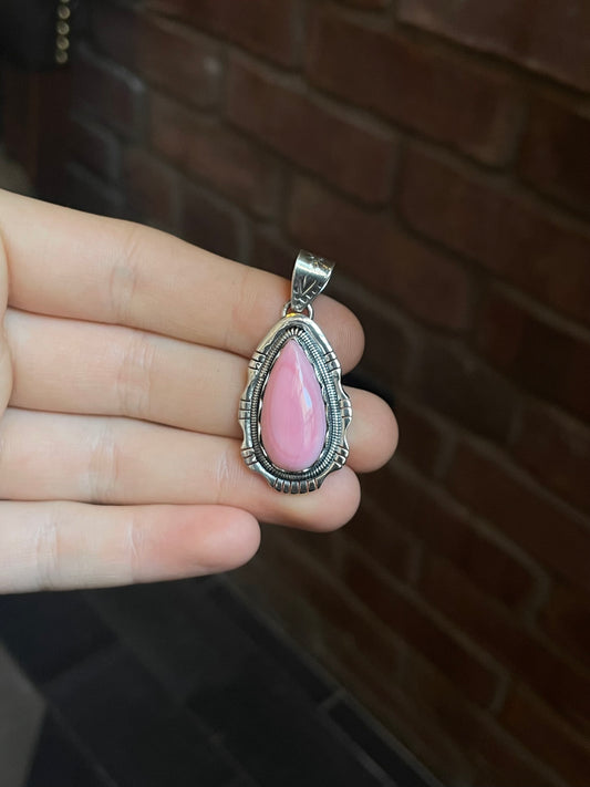 Pink Conch Pendant | Sterling Silver 925 C615
