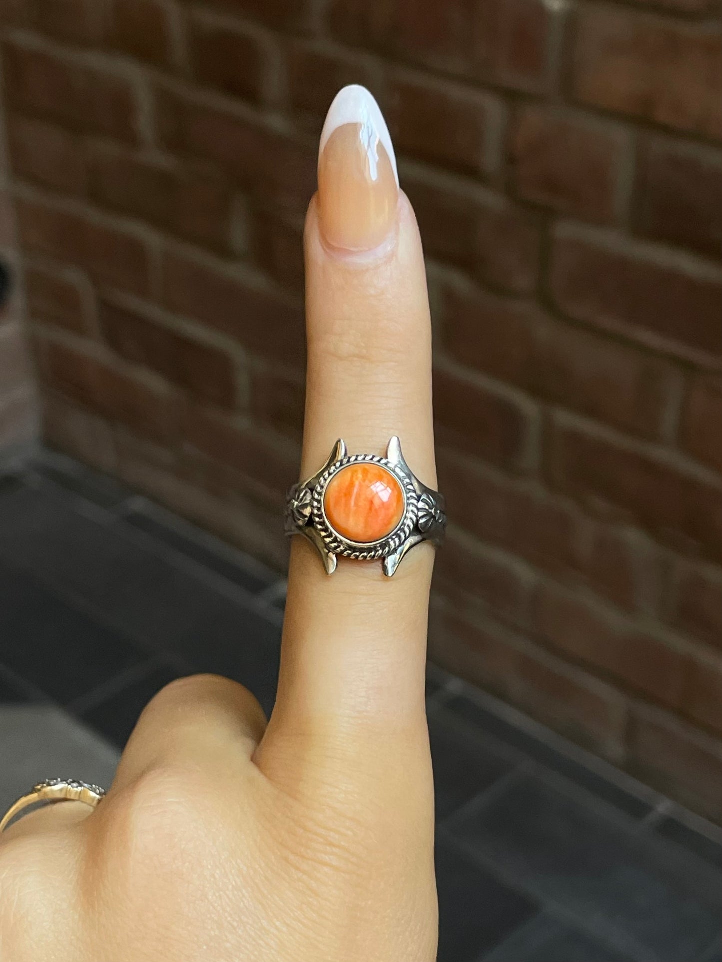 Spiny Oyster Ring Size 9 | Sterling Silver E847