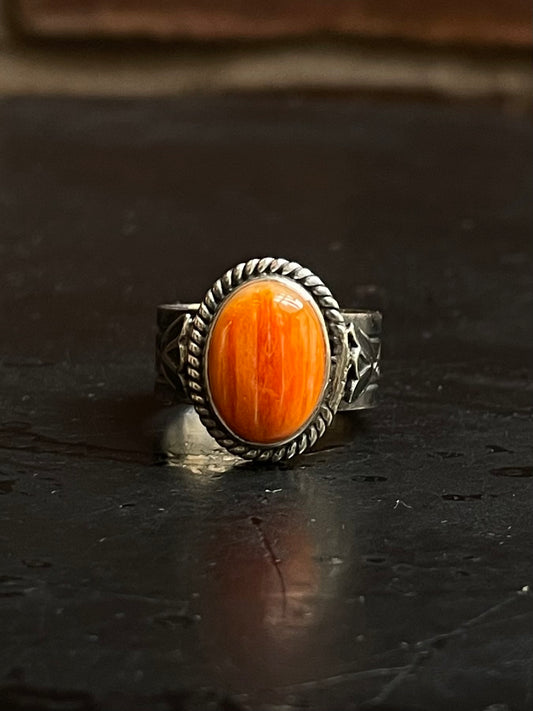 Spiny Oyster Rope Ring Size 8 | 925 Sterling Silver Southwest E136