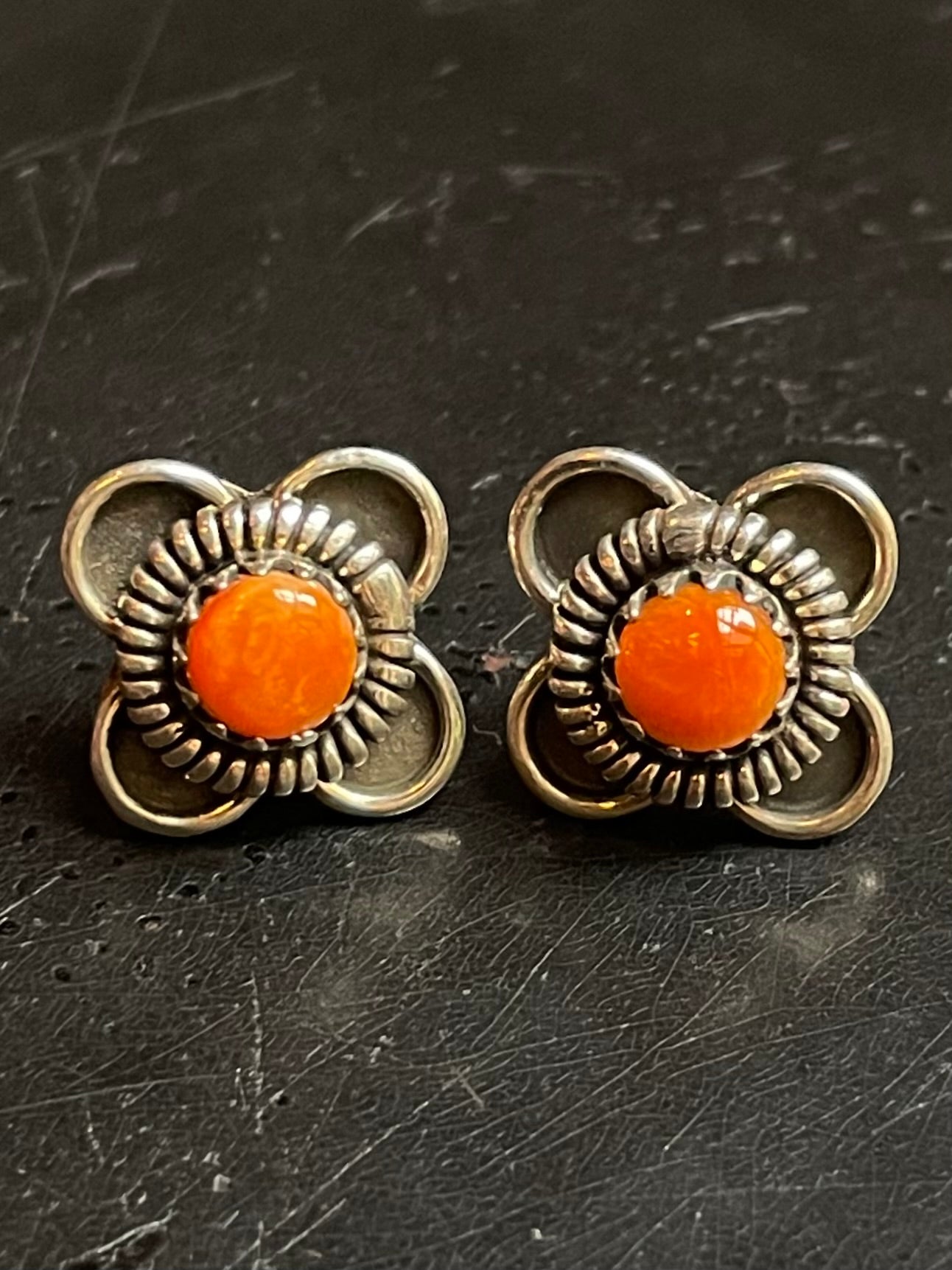 Spiny Oyster Flower Stud Earrings | 925 Sterling Silver G250