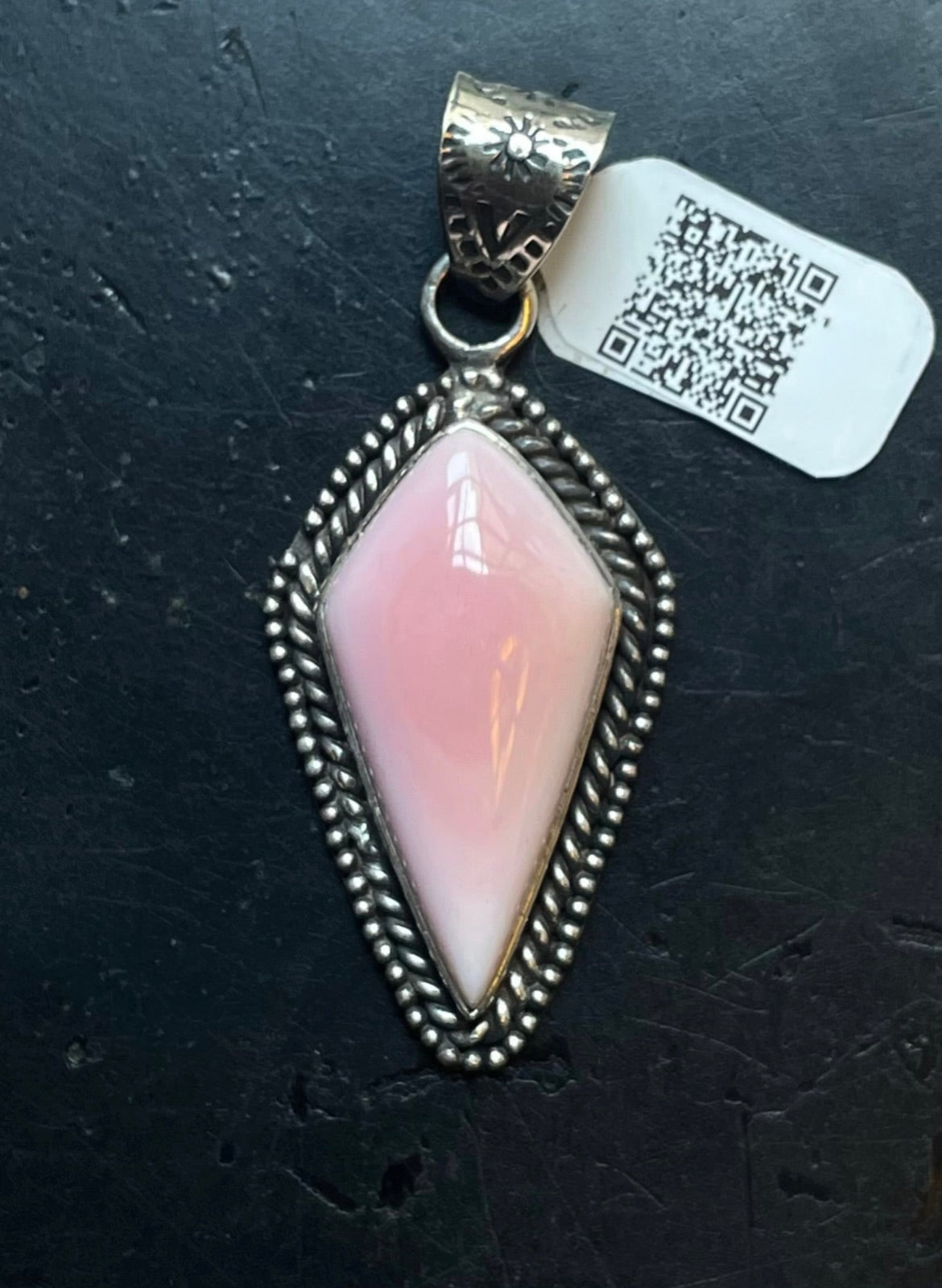 Triangle Pink Conch Pendant | Sterling Silver | A620
